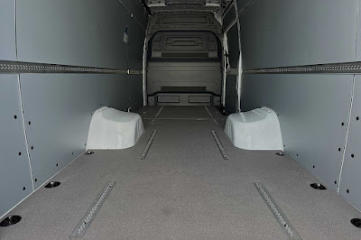 2024 Mercedes-Benz Sprinter 3500 Cargo 170 WB