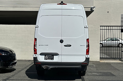 2024 Mercedes-Benz Sprinter 3500 Cargo 170 WB