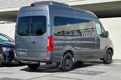 2024 Mercedes-Benz Sprinter 2500 Passenger 144 WB