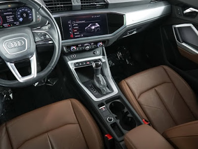 2022 Audi Q3 Premium