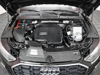 2023 Audi Q5 S line Premium