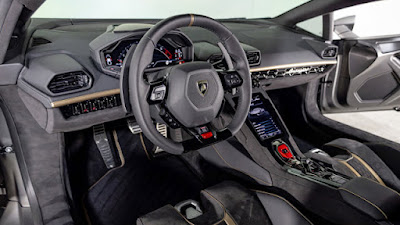 2023 Lamborghini Huracan Tecnica Technica
