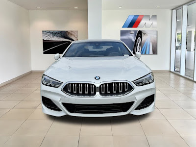 2025 BMW 8 Series 840