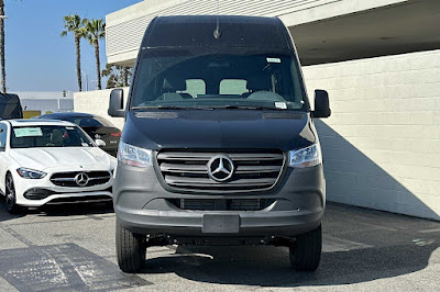 2024 Mercedes-Benz Sprinter 2500 Cargo 170 WB