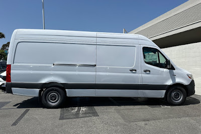 2024 Mercedes-Benz Sprinter 2500 Cargo 170 WB