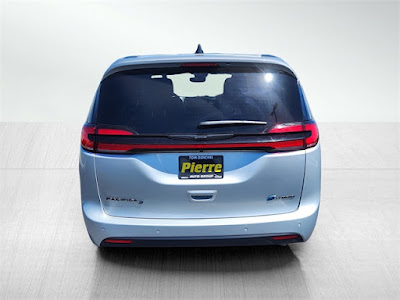 2023 Chrysler Pacifica Hybrid Limited