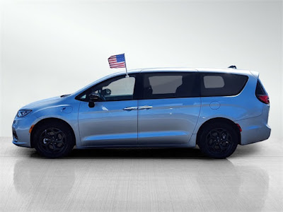 2023 Chrysler Pacifica Hybrid Limited