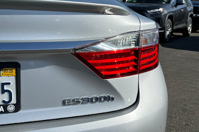 2014 Lexus ES 300h Hybrid