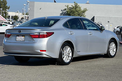 2014 Lexus ES 300h Hybrid