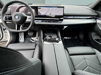 2024 BMW i5 eDrive40