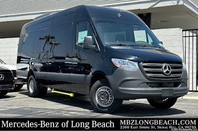 2024 Mercedes-Benz Sprinter 3500 Cargo 170 WB