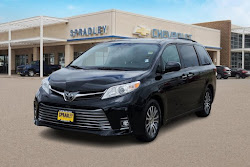 2020 Toyota Sienna XLE