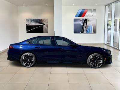 2024 BMW i5 M60