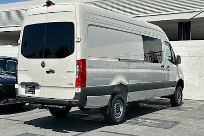 2024 Mercedes-Benz Sprinter 2500 Cargo 170 WB