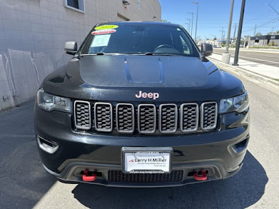 2018 Jeep Grand Cherokee Trailhawk FACTORY CERTIFIED!
