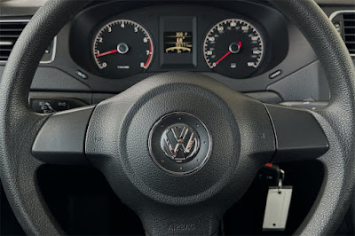 2013 Volkswagen Jetta 2.0L Base