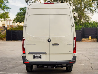 2024 Mercedes-Benz Sprinter Cargo Van