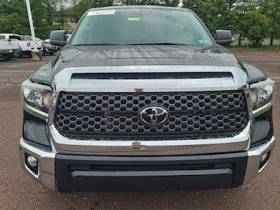 2021 Toyota Tundra 4WD SR5 4WD