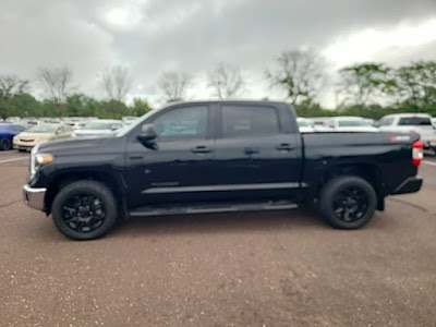 2021 Toyota Tundra 4WD SR5 4WD