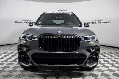 2021 BMW X7 M50i