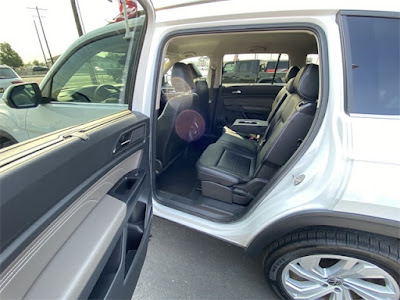 2021 Volkswagen Atlas 3.6L V6 SE w/Technology