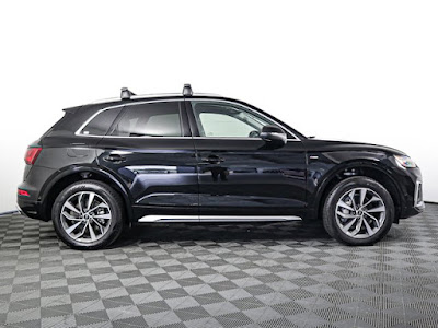 2023 Audi Q5 S line Prestige