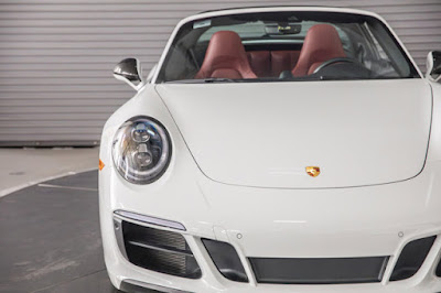 2019 Porsche 911 4 GTS