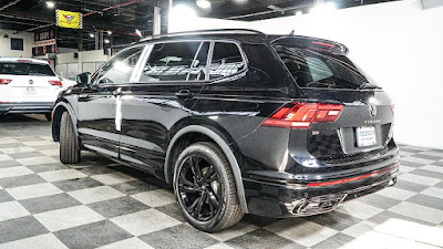 2024 Volkswagen Tiguan 2.0T SE R-Line Black