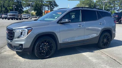 2023 GMC Terrain SLT