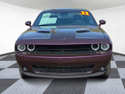 2022 Dodge Challenger SXT