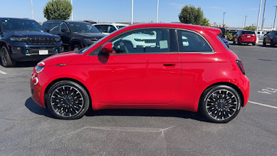 2024 FIAT 500e INSPI(RED)