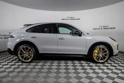 2022 Porsche Cayenne Coupe Turbo GT