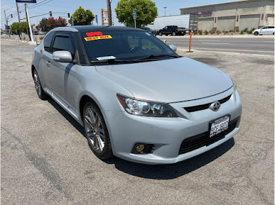 2013 Scion tC Hatchback Coupe 2D