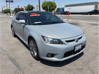 2013 Scion tC Hatchback Coupe 2D