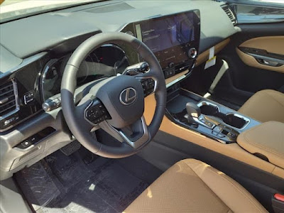 2025 Lexus NX 350h Premium