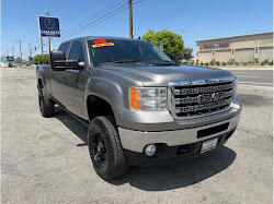 2013 GMC Sierra 2500 HD Crew Cab SLE Pickup 4D 6 1/2 ft