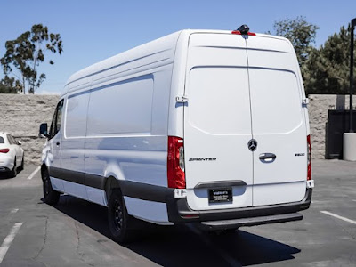 2024 Mercedes-Benz Sprinter Cargo Van