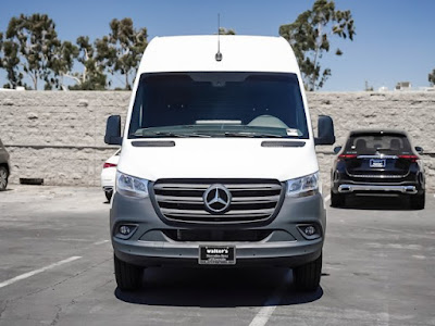 2024 Mercedes-Benz Sprinter Cargo Van