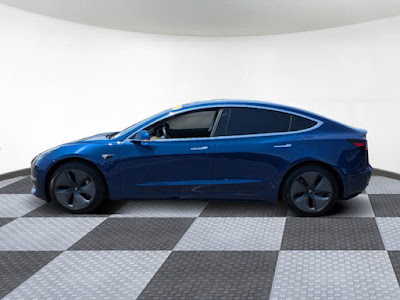 2019 Tesla Model 3 Standard Range Plus