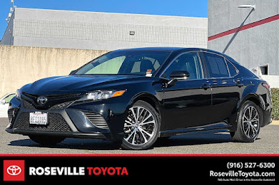 2018 Toyota Camry SE