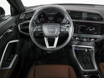 2024 Audi Q3 S line Premium Plus