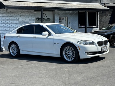 2013 BMW 5 Series 535i Sedan RWD