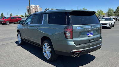 2023 Chevrolet Suburban High Country