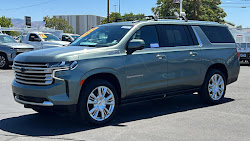 2023 Chevrolet Suburban High Country