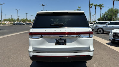 2024 Lincoln Navigator L Reserve