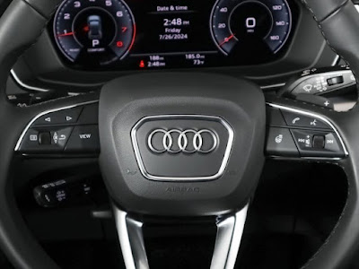 2024 Audi Q5 45 S line Premium