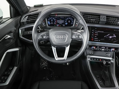 2024 Audi Q3 Premium Plus