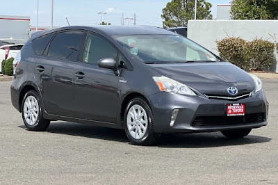 2014 Toyota Prius V Two