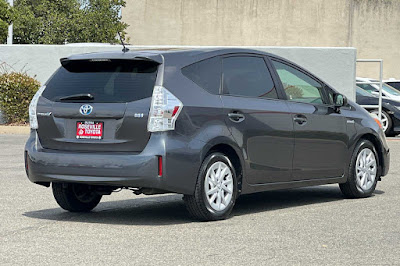 2014 Toyota Prius V Two