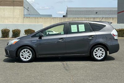 2014 Toyota Prius V Two